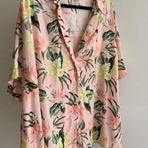 Blusa rosas rosada