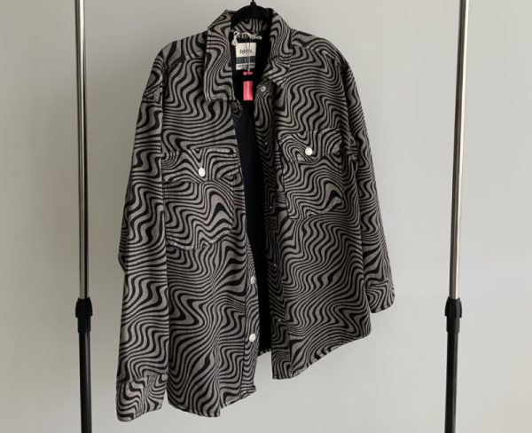 Chaqueta rayas negras y grises